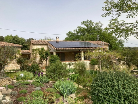 Photovoltaïque agréé EDF dans le Gard : ce que vous devez vraiment savoir